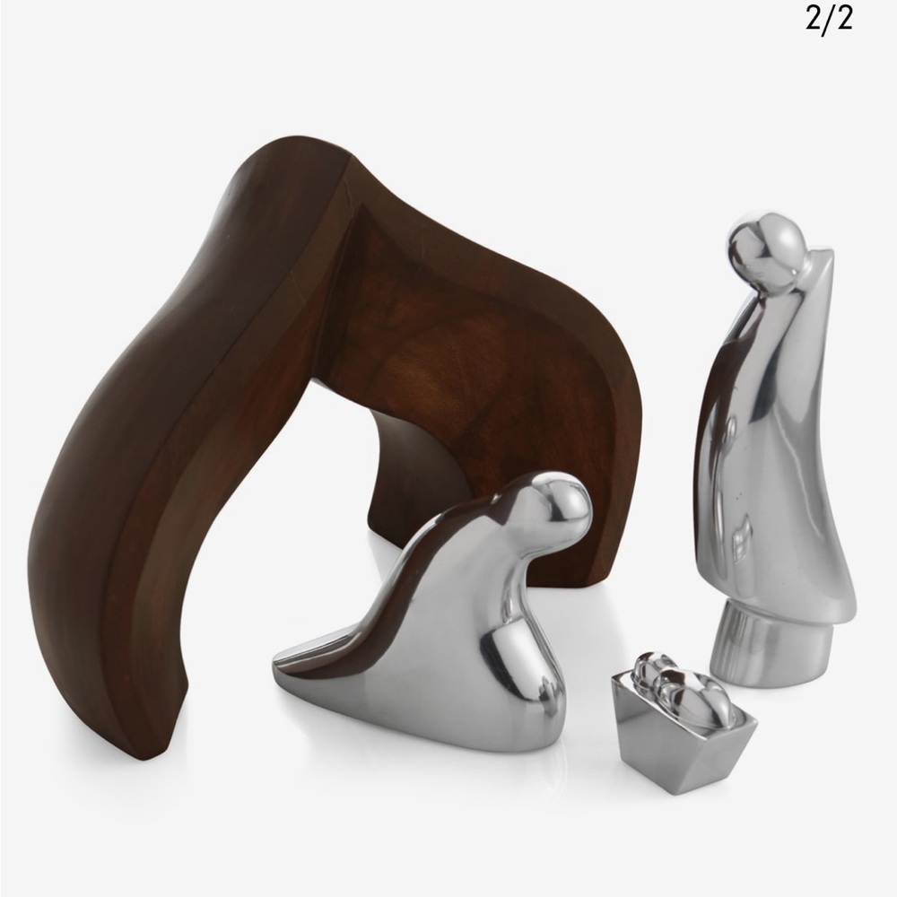 Nambe 4 piece nativity set. Brand new. In the box
